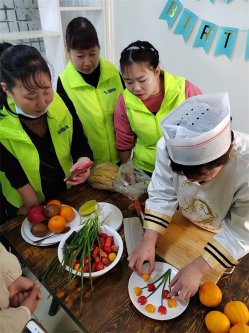 金牌月嫂学习